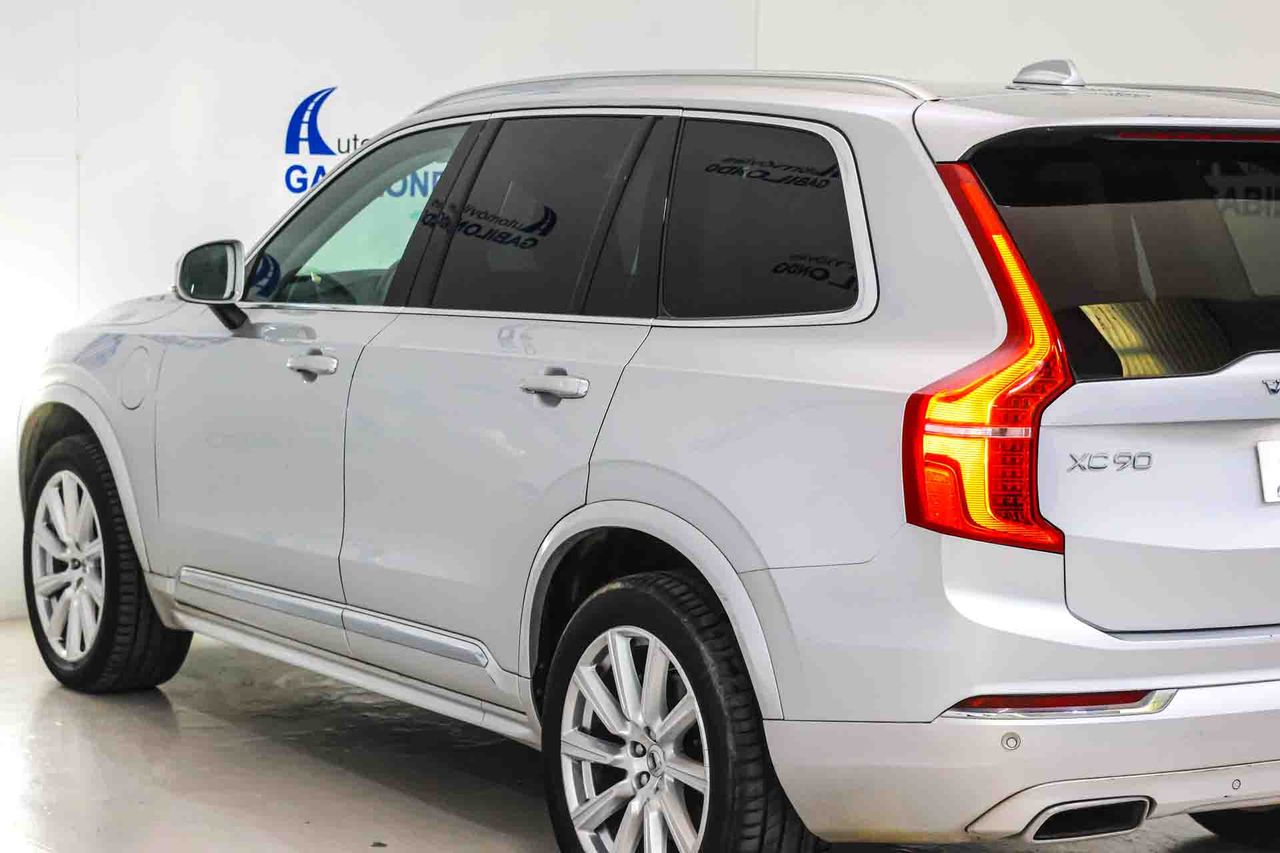 Volvo XC90 2.0 T8 AWD Inscription Auto **Techo panorámico** 7 Plazas - Foto 30