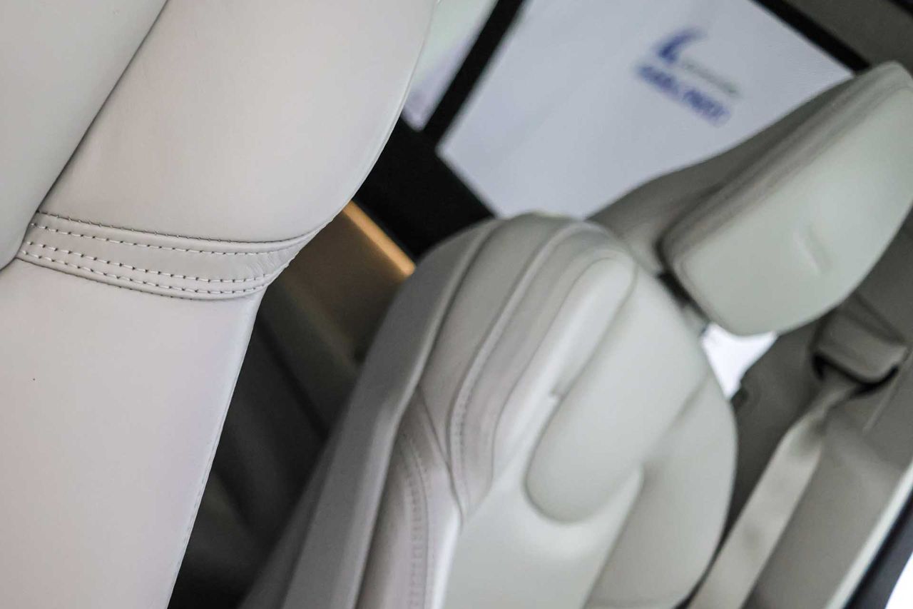 Volvo XC90 2.0 T8 AWD Inscription Auto **Techo panorámico** 7 Plazas - Foto 57