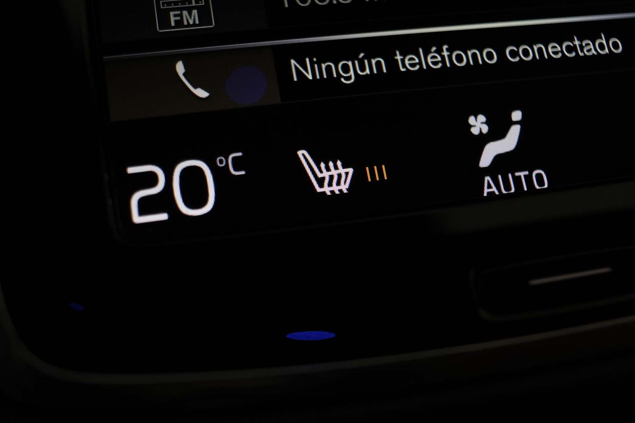 Volvo XC90 2.0 T8 AWD Inscription Auto **Techo panorámico** 7 Plazas - Foto 68