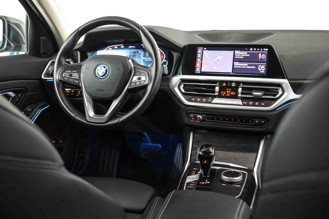 BMW Serie 3 320e Touring **Luxury Line** - Foto 38