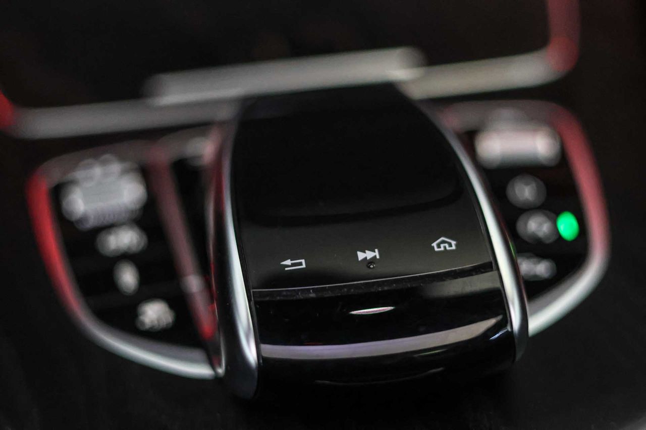Mercedes Clase E Mercedes-AMG E 53 4MATIC+ **Techo panorámico** - Foto 51