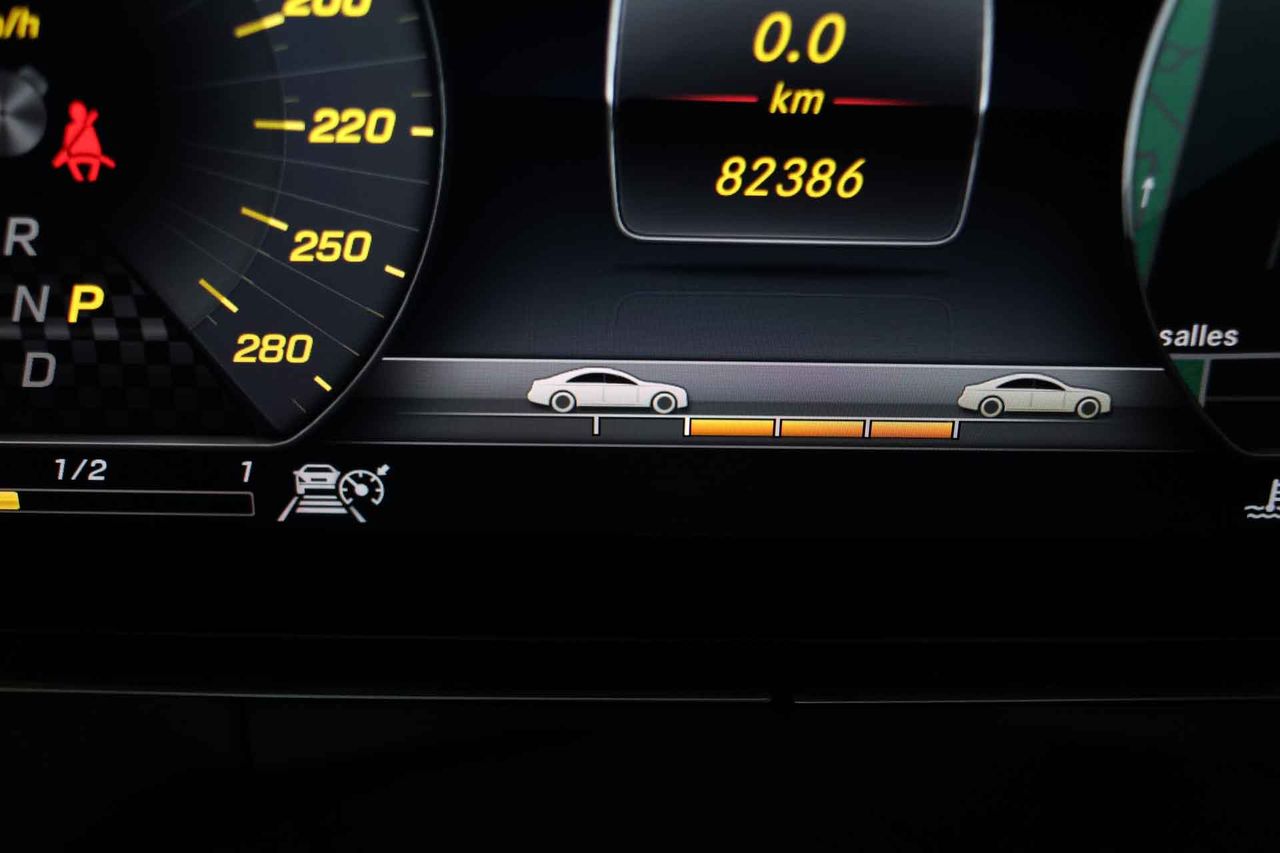 Mercedes Clase E Mercedes-AMG E 53 4MATIC+ **Techo panorámico** - Foto 64
