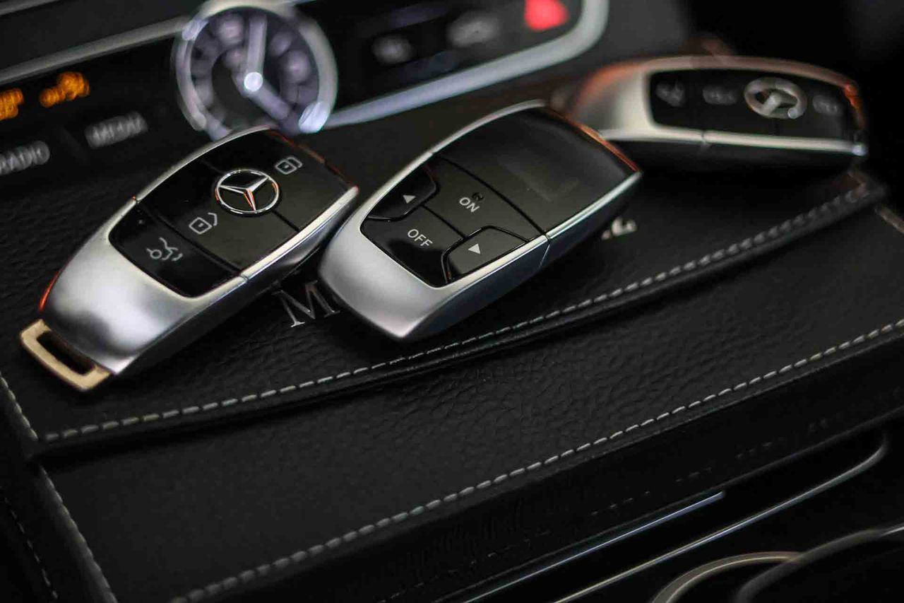Mercedes Clase E Mercedes-AMG E 53 4MATIC+ **Techo panorámico** - Foto 77
