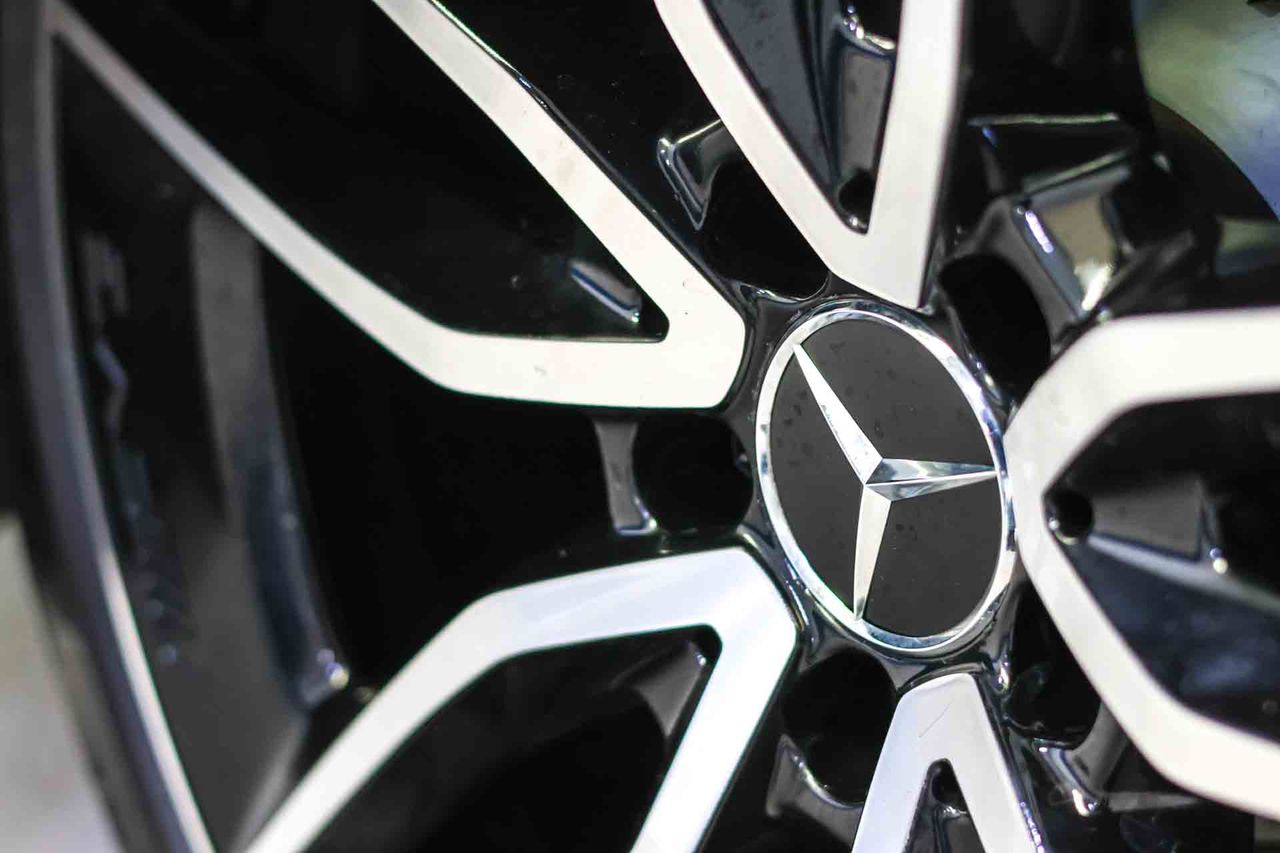 Mercedes Clase E Mercedes-AMG E 53 4MATIC+ **Techo panorámico** - Foto 24