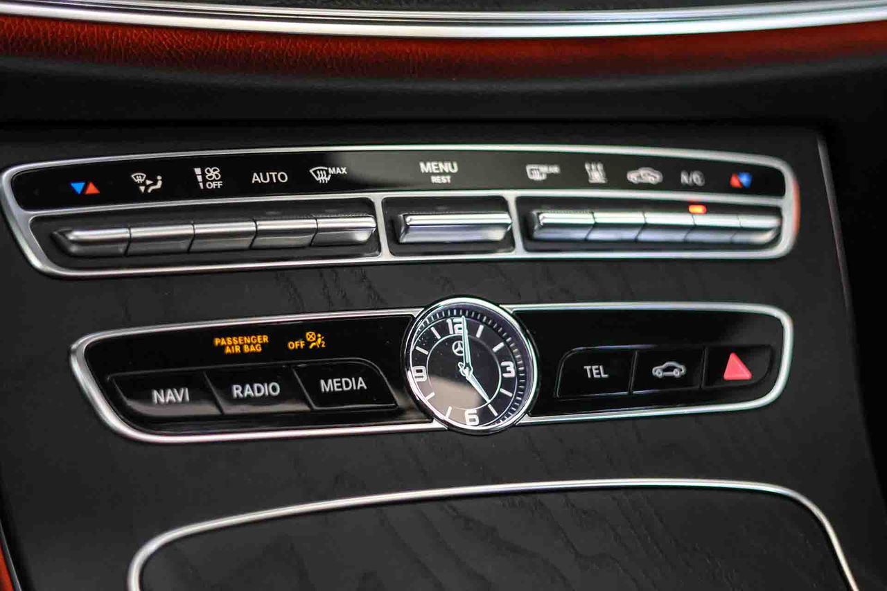Mercedes Clase E Mercedes-AMG E 53 4MATIC+ **Techo panorámico** - Foto 53