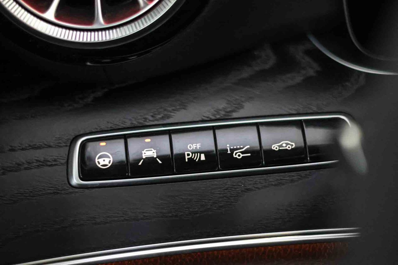 Mercedes Clase E Mercedes-AMG E 53 4MATIC+ **Techo panorámico** - Foto 40