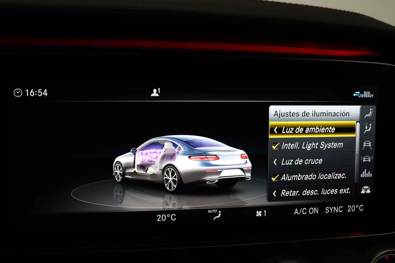 Mercedes Clase E Mercedes-AMG E 53 4MATIC+ **Techo panorámico** - Foto 76