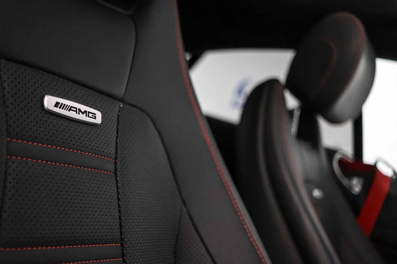 Mercedes Clase E Mercedes-AMG E 53 4MATIC+ **Techo panorámico** - Foto 57
