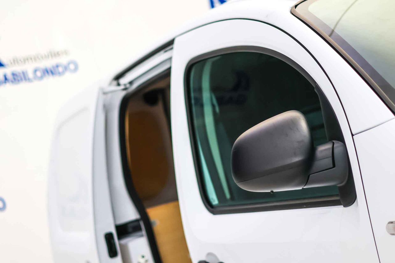Renault Kangoo Furgón 1.5 dCi  - Foto 17