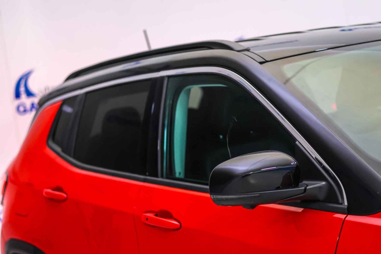 Jeep Compass 4Xe 1.3 PHEV 177kW (240CV) S AT AWD - Foto 21