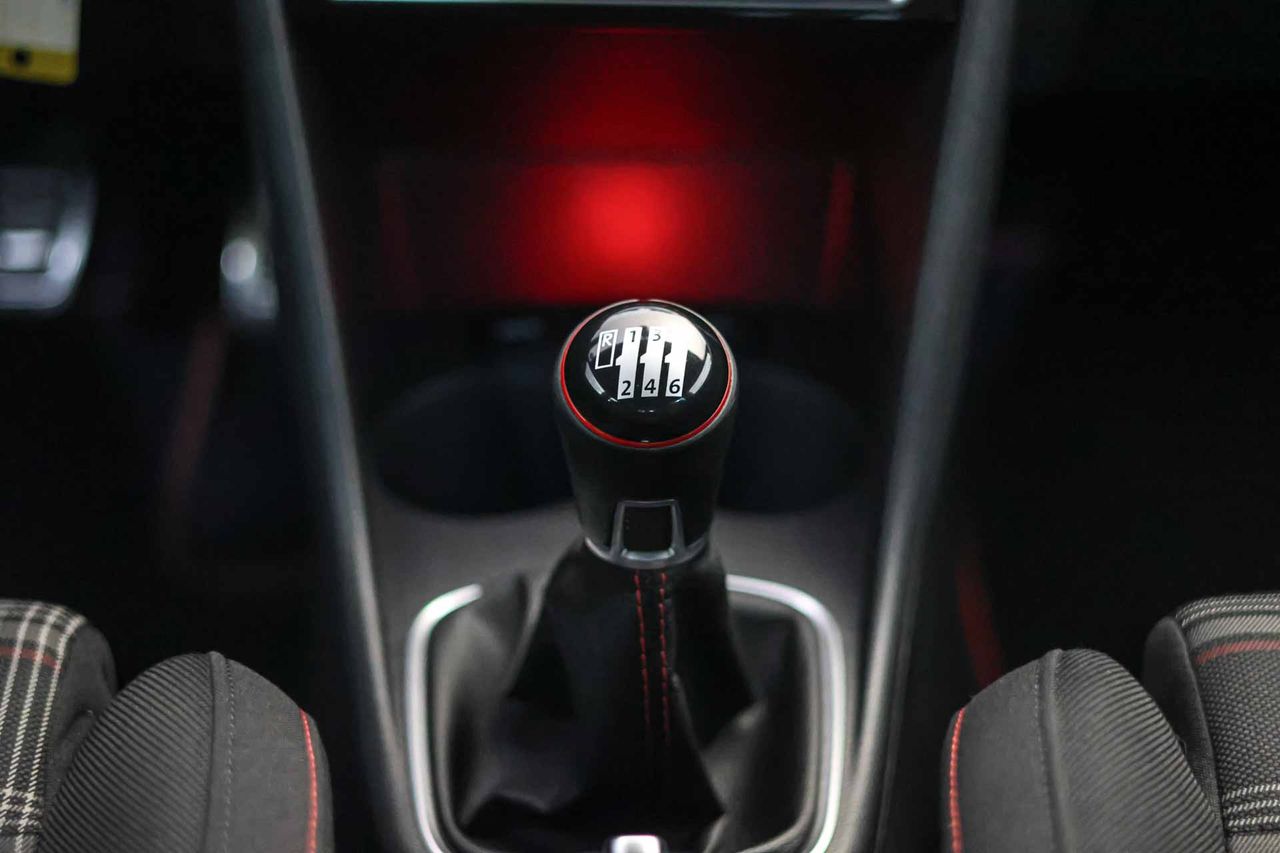 Volkswagen Polo GTI 1.8 TSI BMT - Foto 41