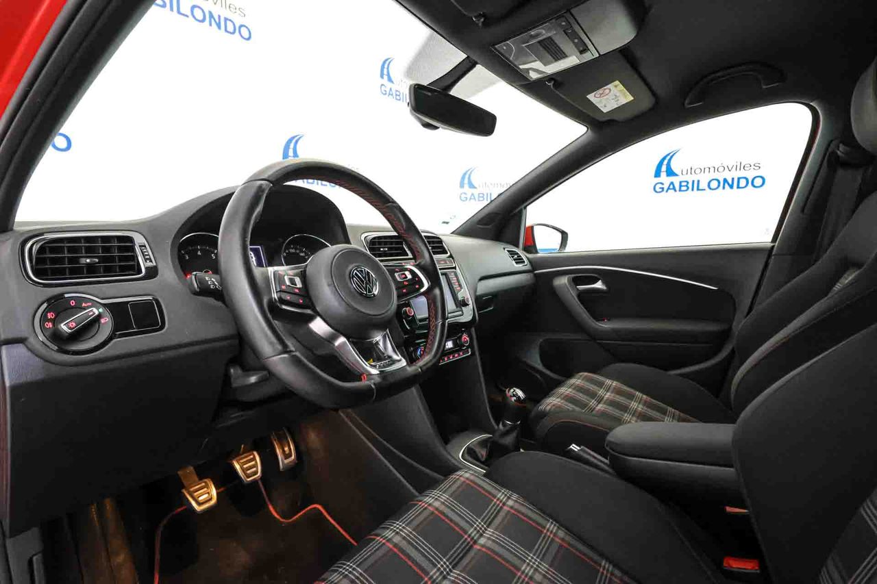 Volkswagen Polo GTI 1.8 TSI BMT - Foto 26