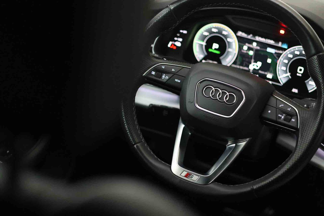 Audi Q8 55 TFSIe 280kW Black L quattro tiptronic - Foto 39