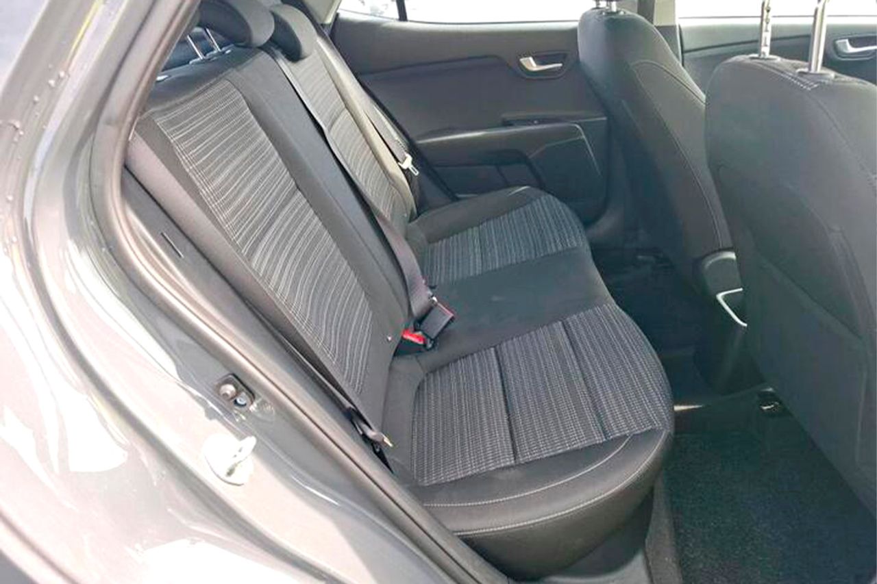 Kia Stonic 1.0 T-GDi 88kW (120CV) MHEV Drive DCT - Foto 9