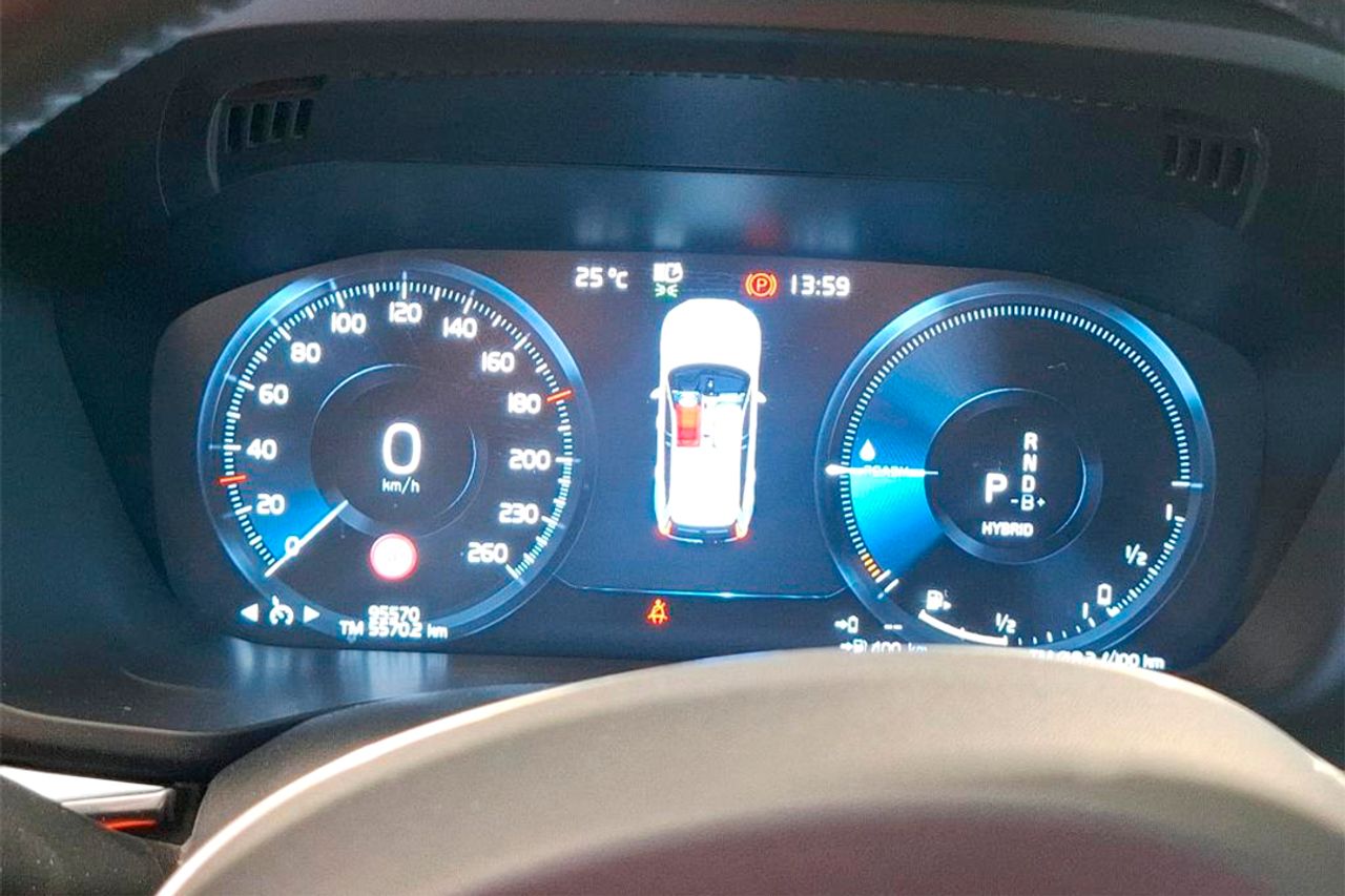 Volvo XC60 2.0 T6 AWD Recharge Inscription Auto - Foto 4