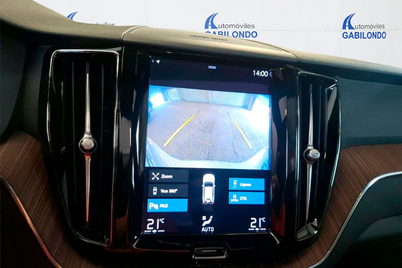 Volvo XC60 2.0 T6 AWD Recharge Inscription Auto - Foto 6