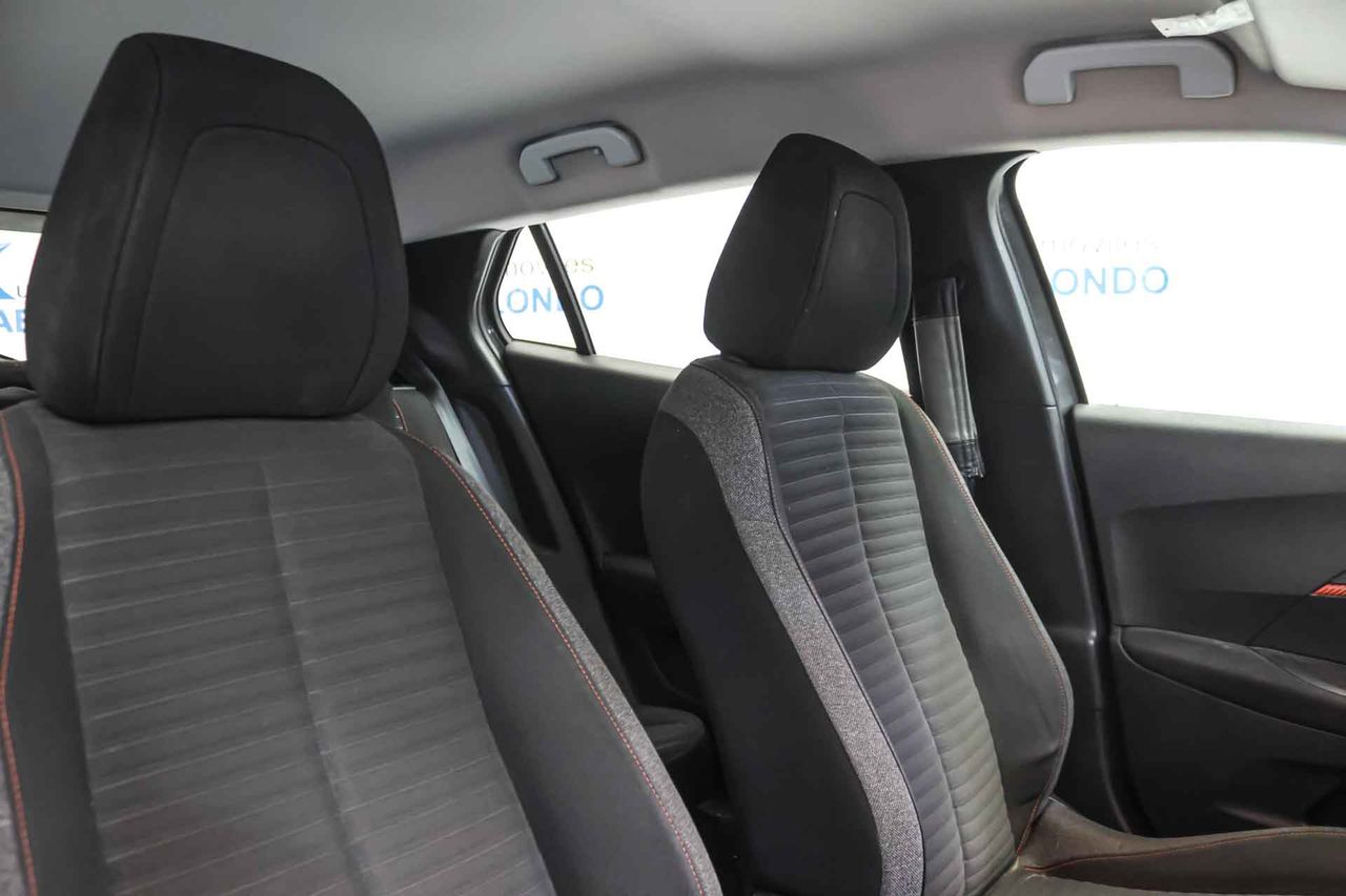 Peugeot 2008 Active BlueHDI 100 S&S BVM6 - Foto 11