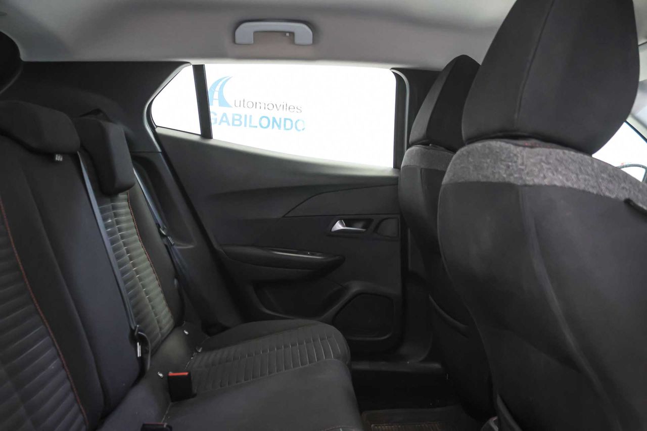 Peugeot 2008 Active BlueHDI 100 S&S BVM6 - Foto 12