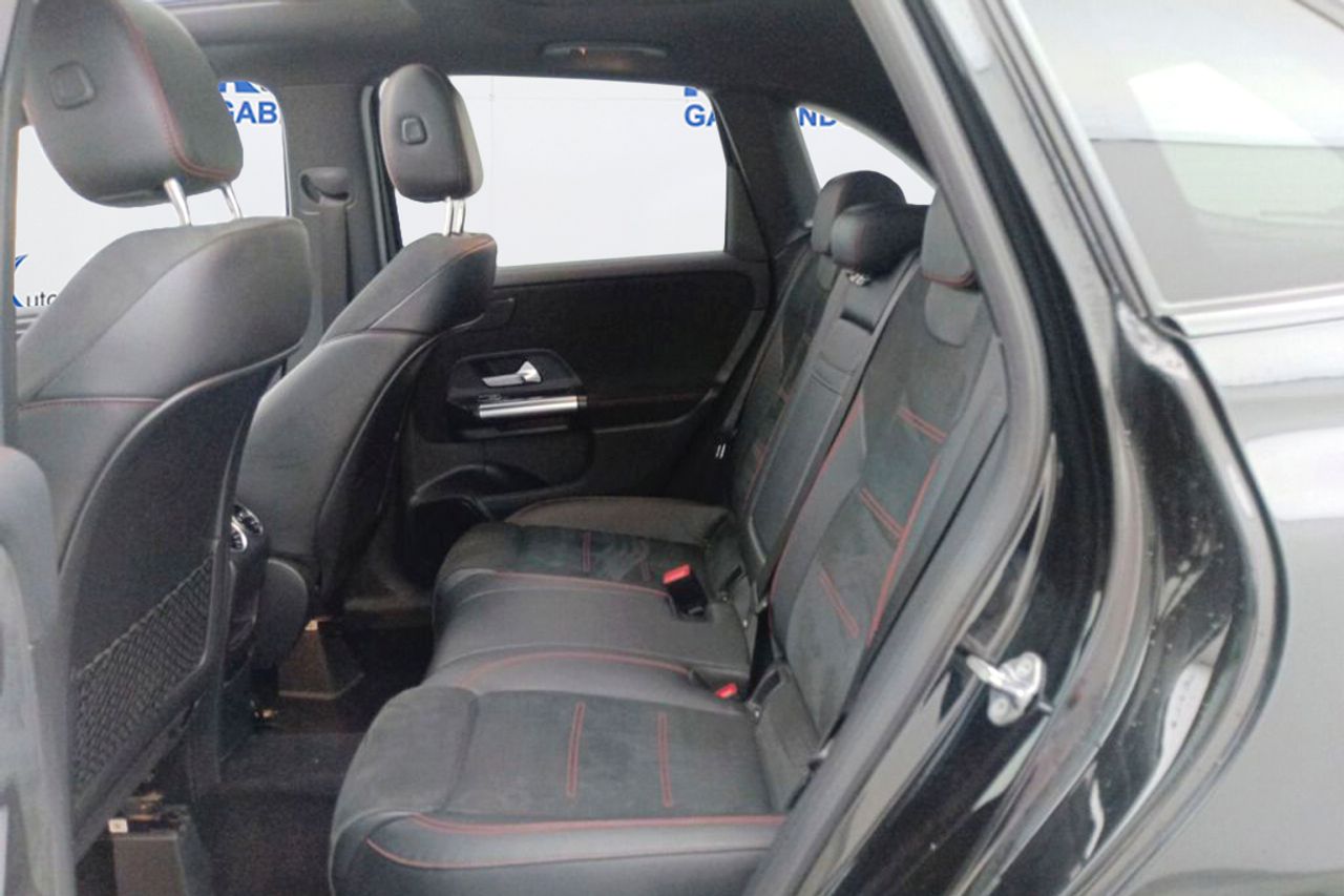 Mercedes Clase B B 180 d **AMG Line** Techo panorámico** - Foto 9