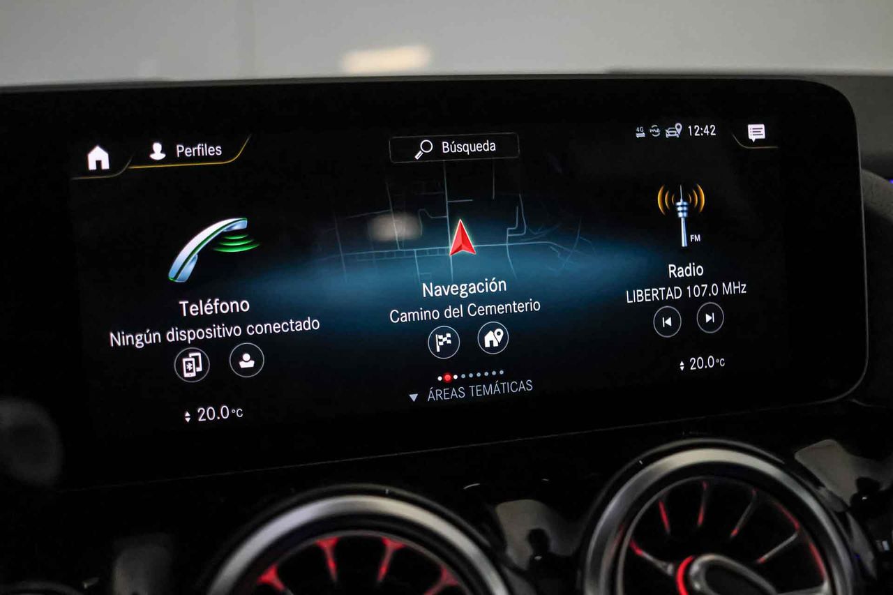 Mercedes Clase B B 180 d **AMG Line** Techo panorámico** - Foto 56