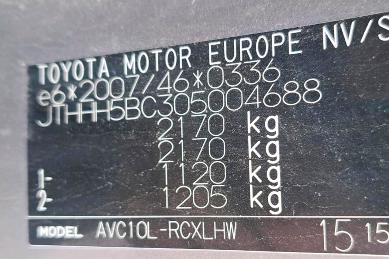 Lexus RC 2.5 300h Executive Navigation - Foto 5
