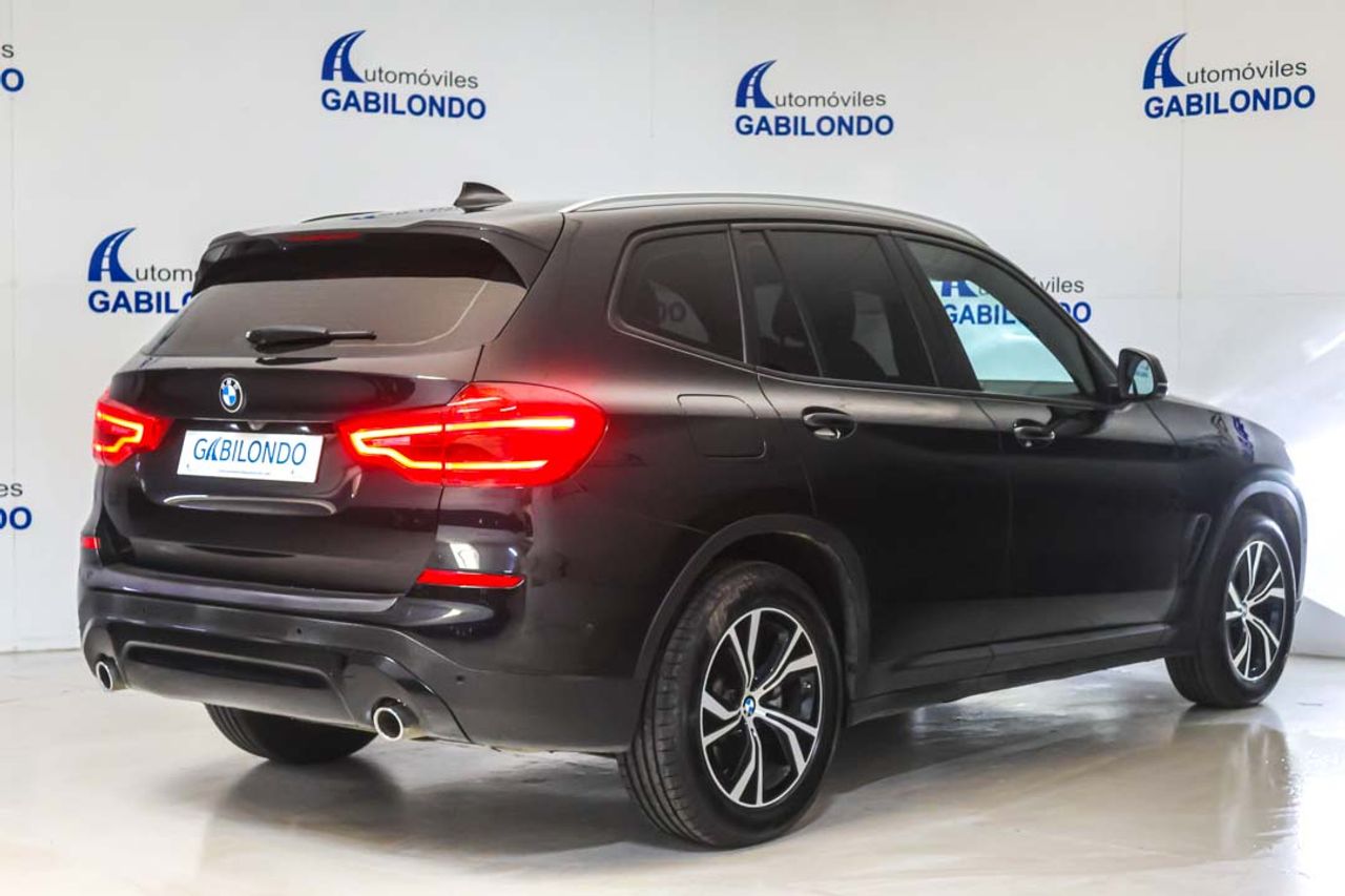 BMW X3 sDrive18d - Foto 13