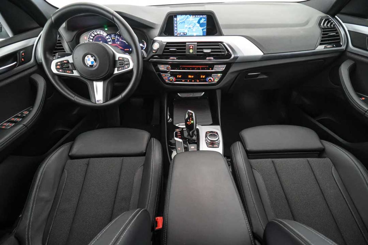 BMW X3 sDrive18d - Foto 68