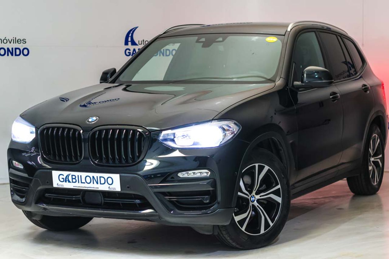 BMW X3 sDrive18d - Foto 37