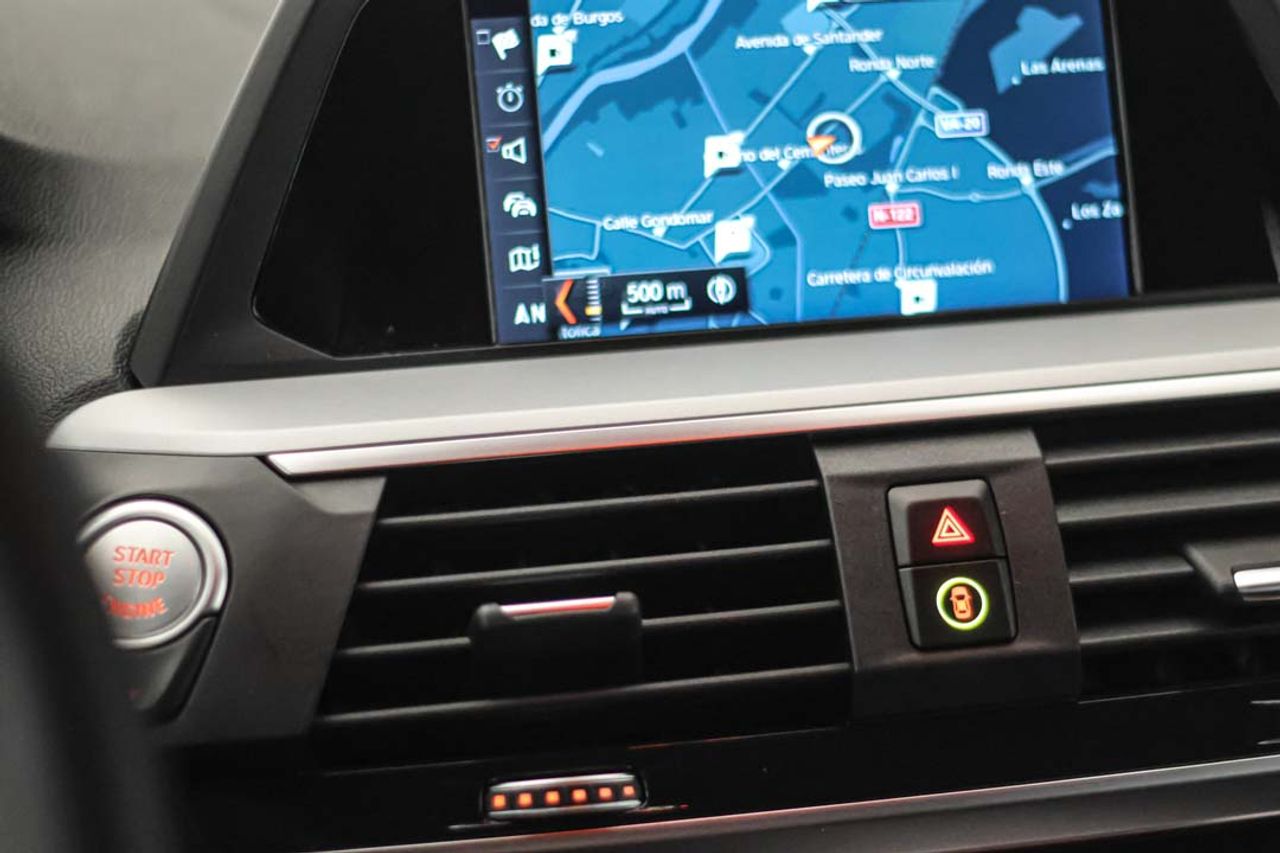 BMW X3 sDrive18d - Foto 62