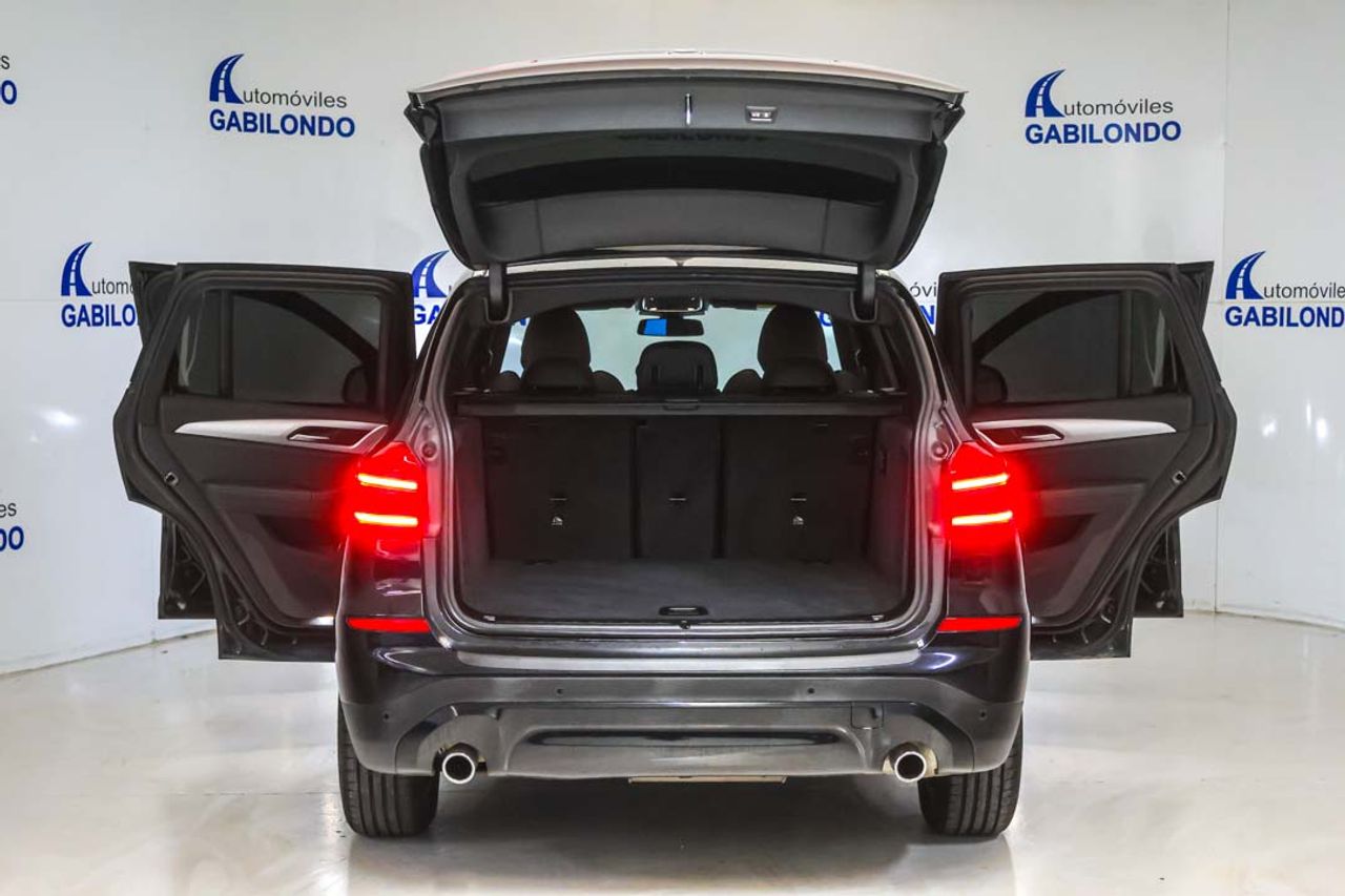 BMW X3 sDrive18d - Foto 36