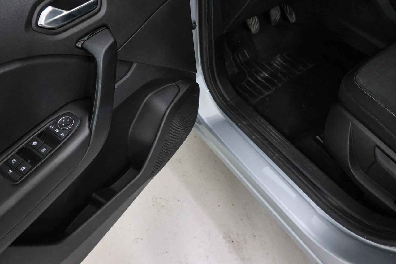 Renault Captur Zen TCe 90 - Foto 28