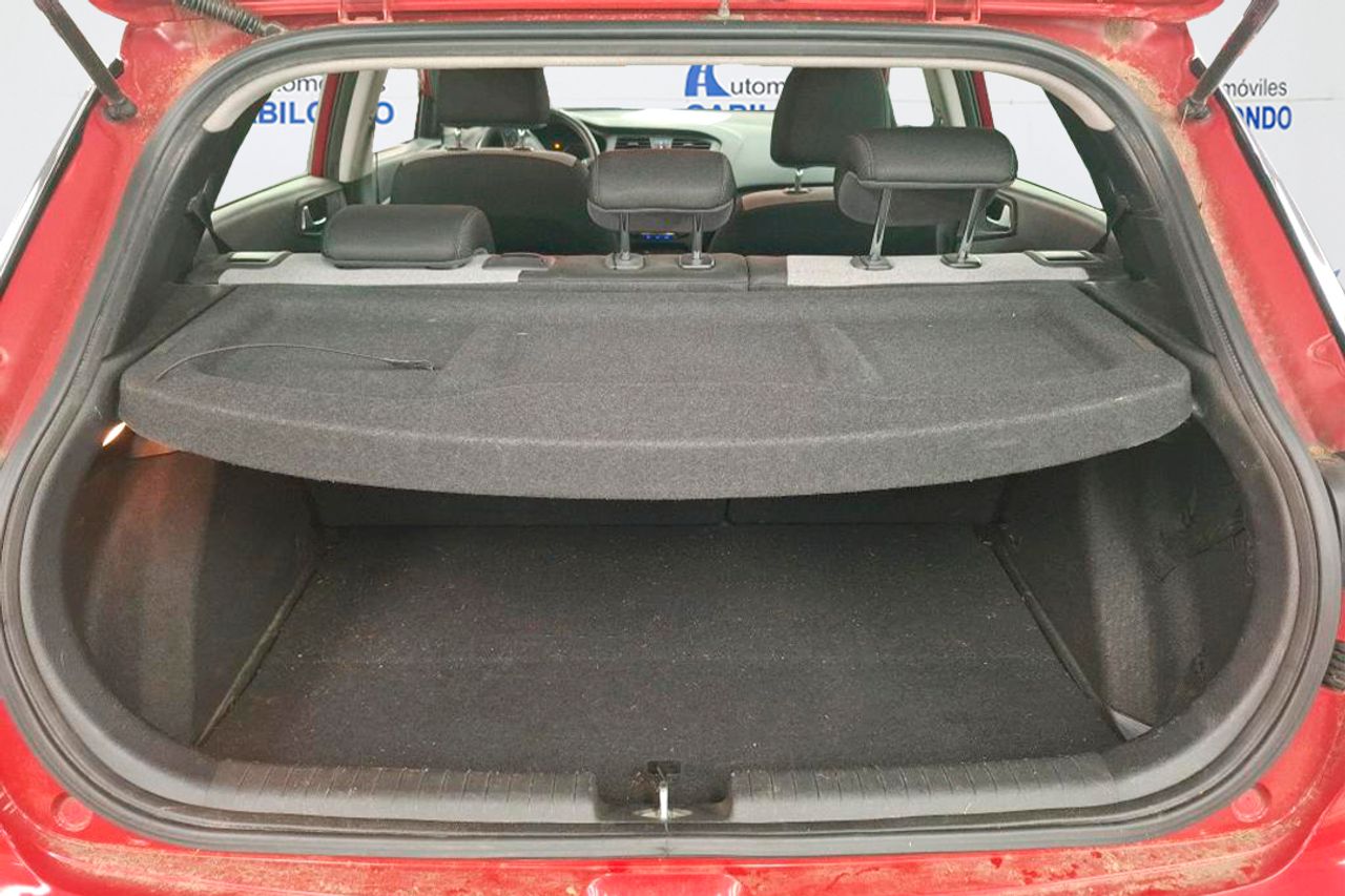 Hyundai i20 1.1 CRDi Essence - Foto 7