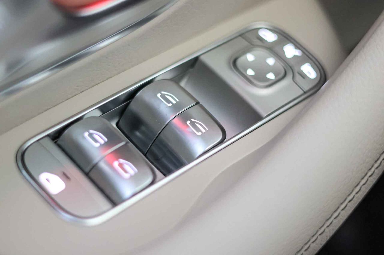 Mercedes GLE GLE 450 4MATIC AMG Line **Techo panorámico** - Foto 34