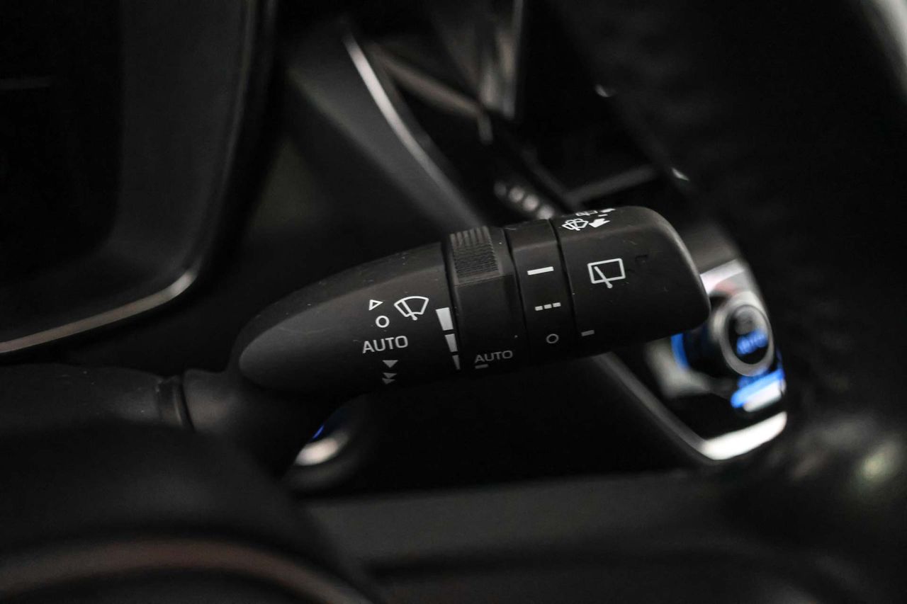 Toyota Corolla 1.8 125H ACTIVE TECH E-CVT TOU SPORT - Foto 38