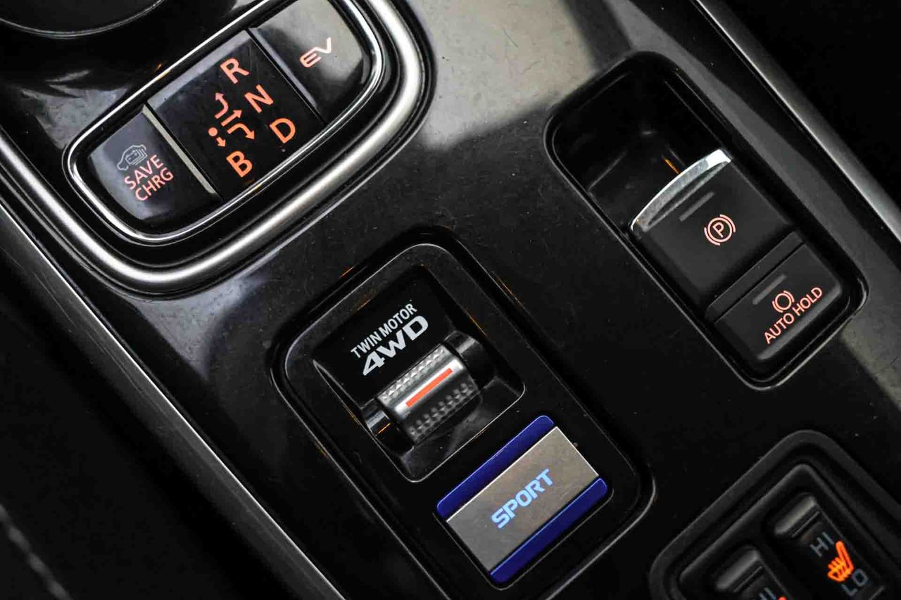 Mitsubishi Outlander 2.4 PHEV Motion Auto 4WD - Foto 44