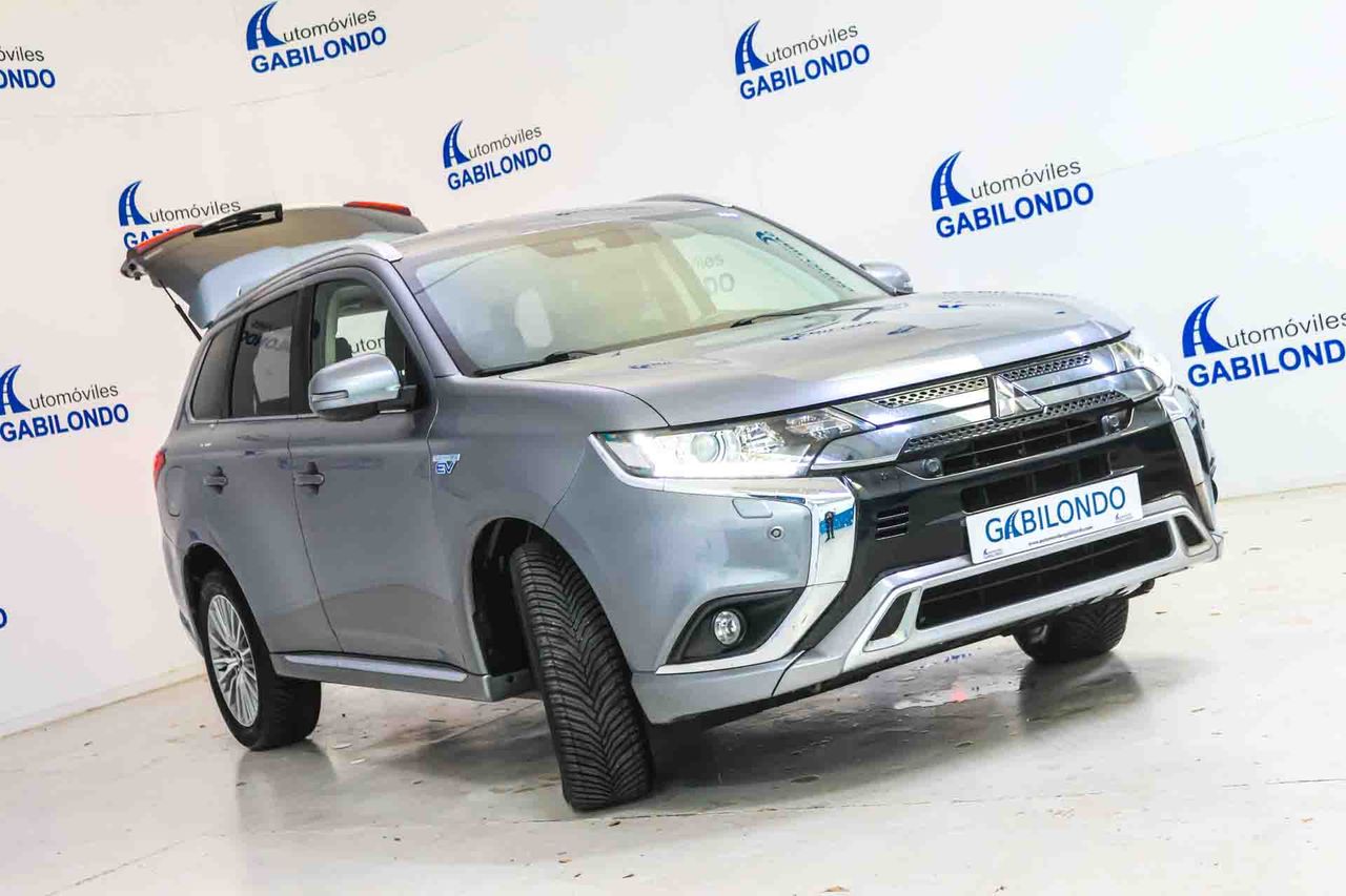 Mitsubishi Outlander 2.4 PHEV Motion Auto 4WD - Foto 20