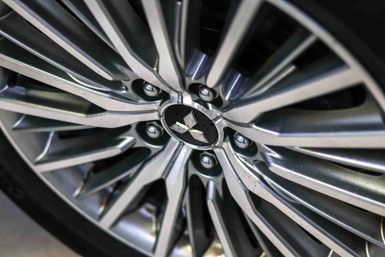 Mitsubishi Outlander 2.4 PHEV Motion Auto 4WD - Foto 23