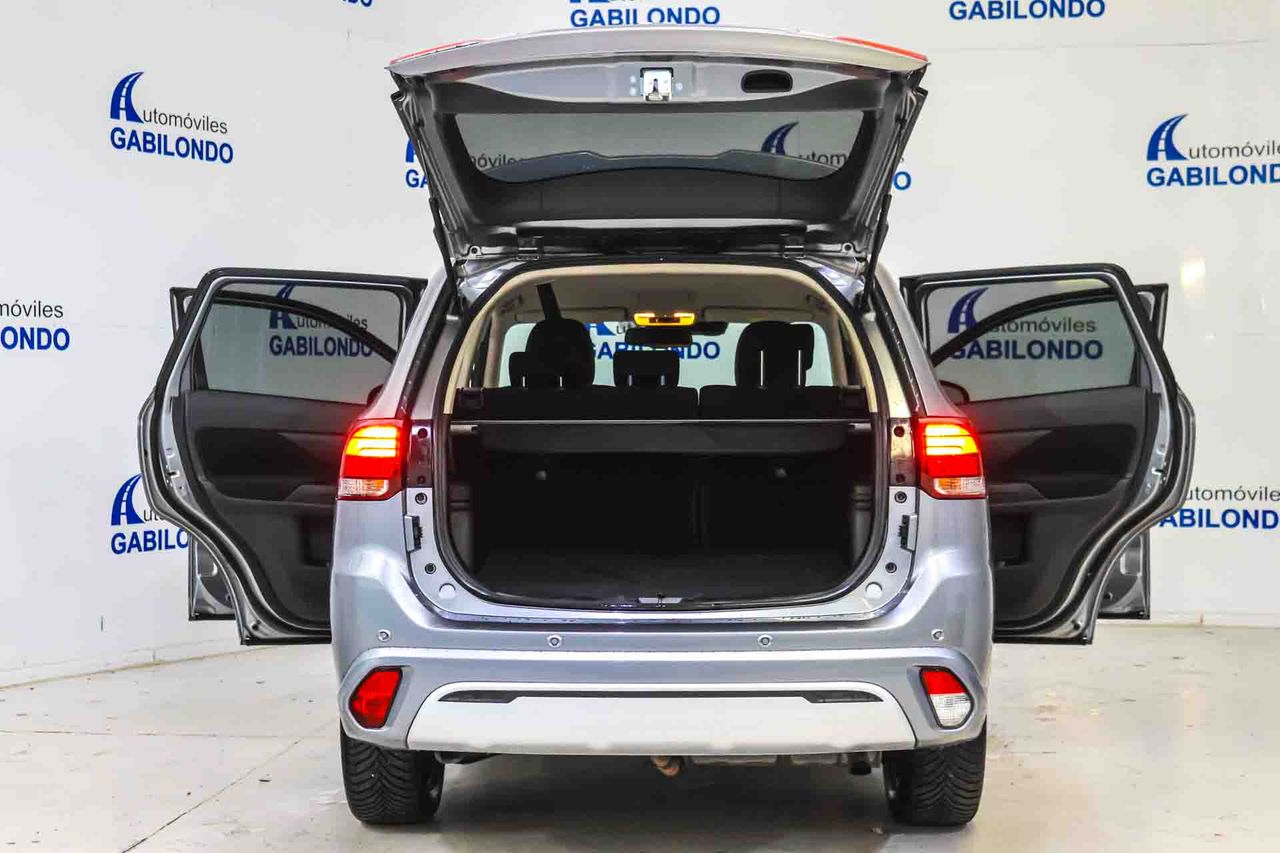 Mitsubishi Outlander 2.4 PHEV Motion Auto 4WD - Foto 25
