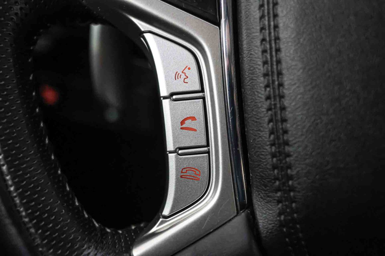 Mitsubishi Outlander 2.4 PHEV Motion Auto 4WD - Foto 41