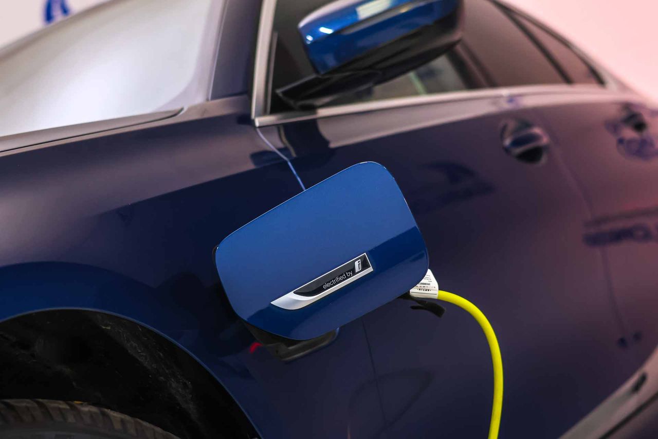 BMW Serie 3 320e - Foto 10