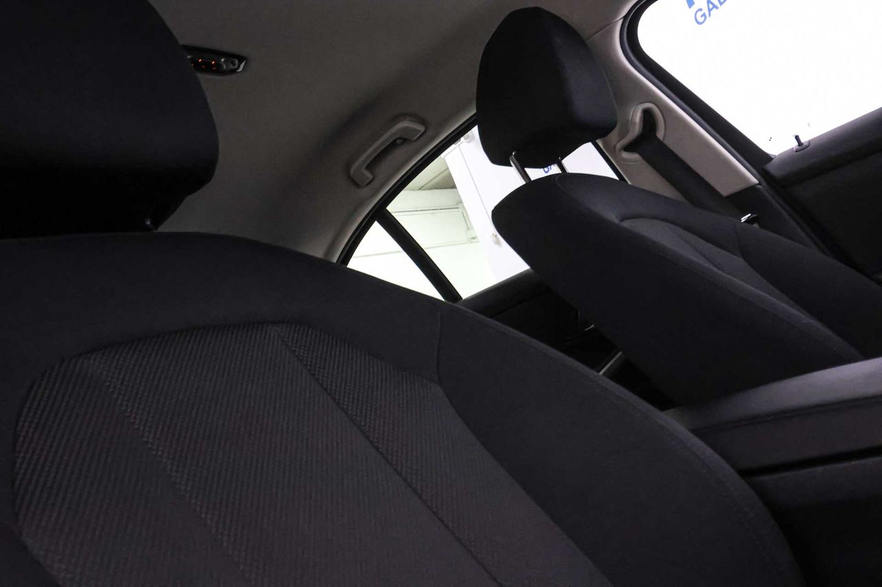 BMW Serie 3 320e - Foto 51