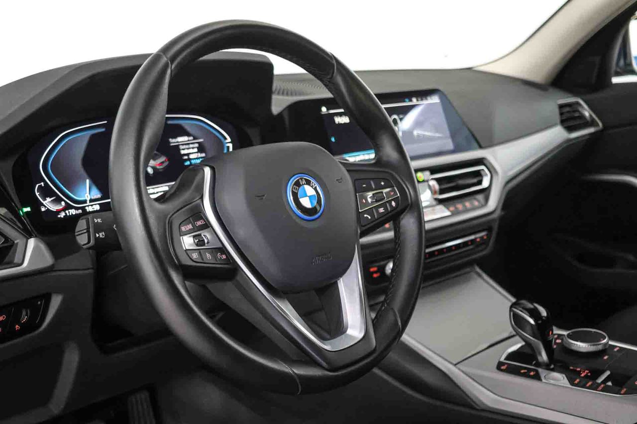 BMW Serie 3 320e - Foto 6