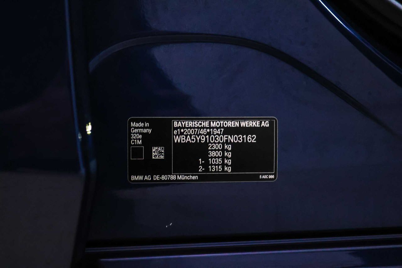 BMW Serie 3 320e - Foto 8