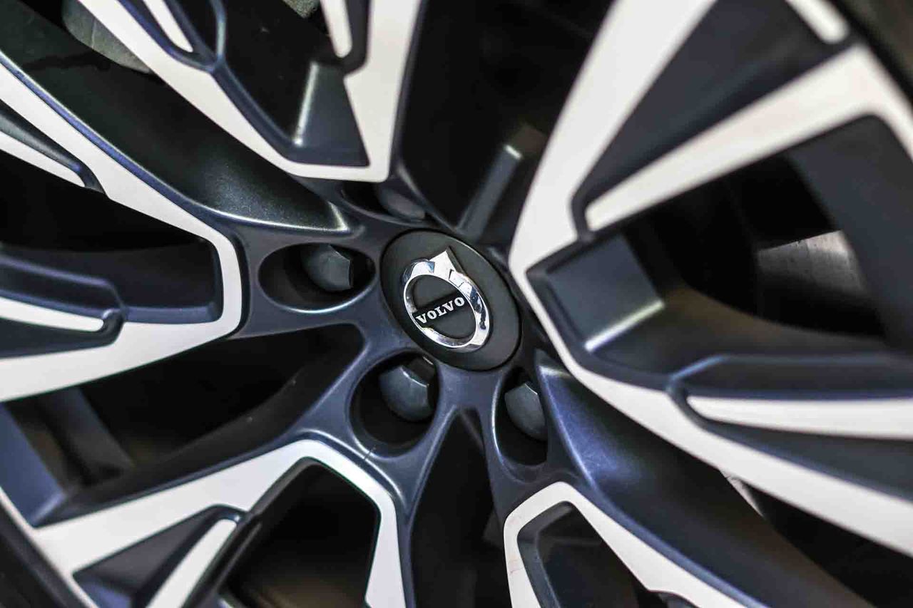 Volvo XC90 2.0 T8 AWD Recharge Inscription Auto - Foto 24