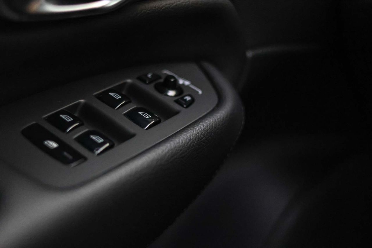 Volvo XC90 2.0 T8 AWD Recharge Inscription Auto - Foto 33