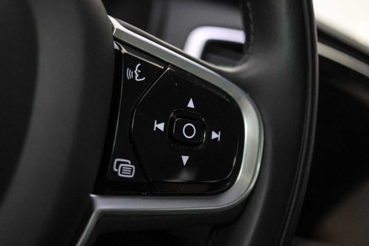 Volvo XC90 2.0 T8 AWD Recharge Inscription Auto - Foto 38