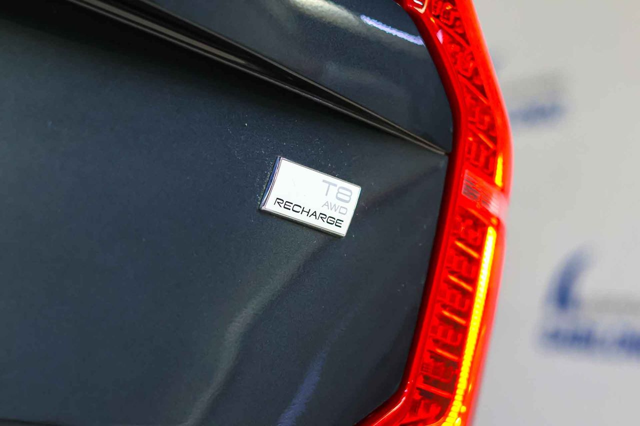 Volvo XC90 2.0 T8 AWD Recharge Inscription Auto - Foto 17