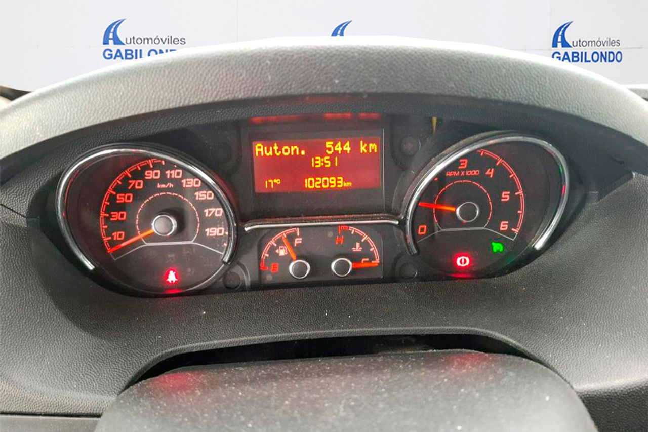 Fiat Ducato 30 M L2H2 Multijet 120 Pack Pro Nav  - Foto 4