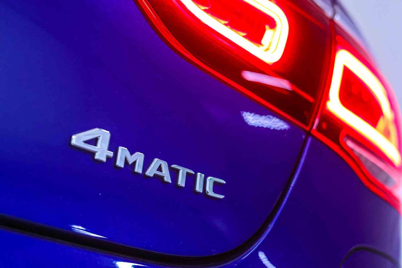 Mercedes GLC Coupé GLC 300 e 4MATIC AMG Line **Techo solar** - Foto 17