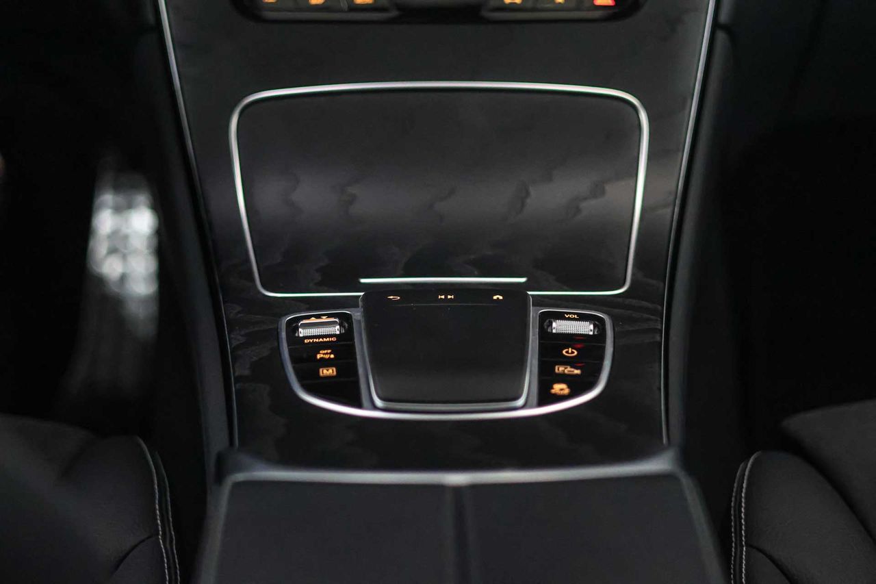 Mercedes GLC Coupé GLC 300 e 4MATIC AMG Line **Techo solar** - Foto 45